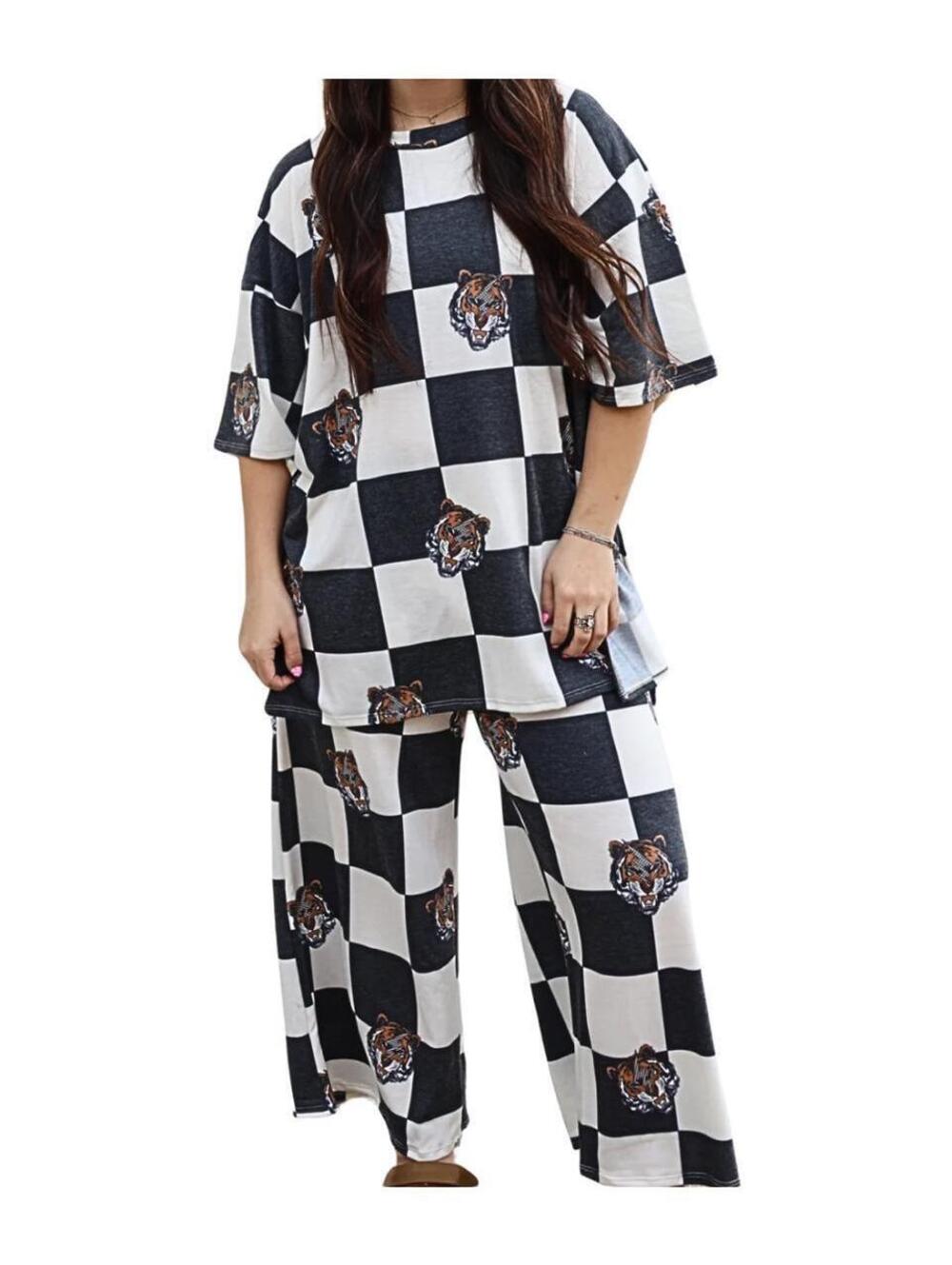 Boutique Black White Checkered Tiger Two Piece Matching Set Size 3XL